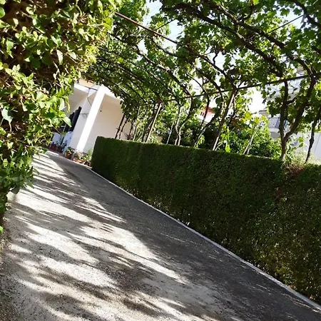 Сasa de vacaciones House 28 Orikum